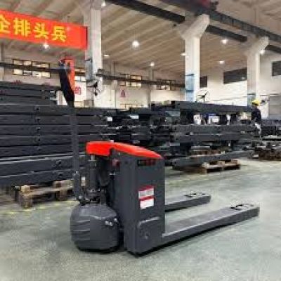 Xe nâng tay điện 3 tấn JIALIFT CBD30-C