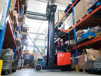 Xe nâng điện Reach Truck đứng lái CQD16/20RV(F)(H)