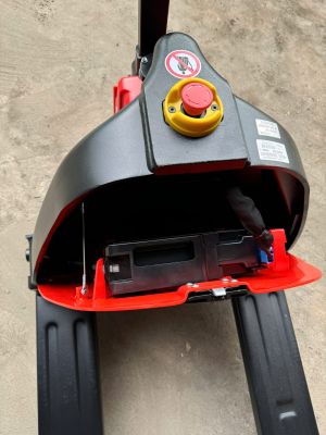 Xe nâng tay điện 2.0 tấn EPT20-EZ